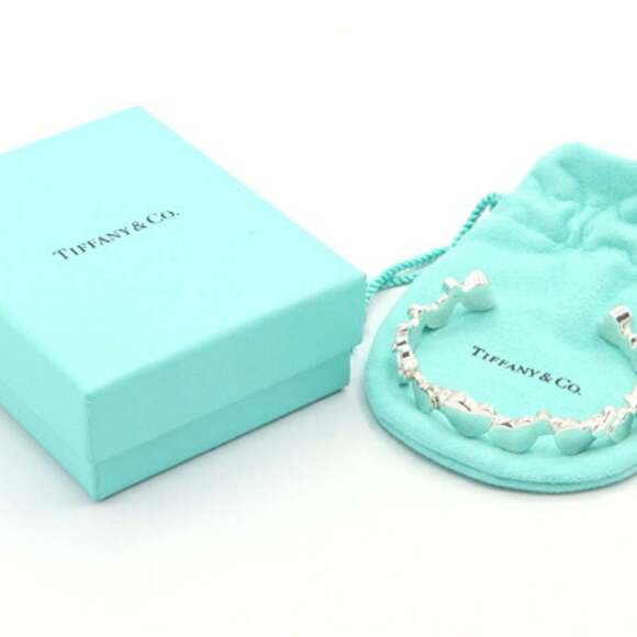 TIFFANY Silver Heart Bracelet - Picture 5 of 5